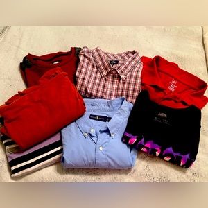 This is a 6 shirt lot, of 3xl mens shirts.  Perfect shape and still good color